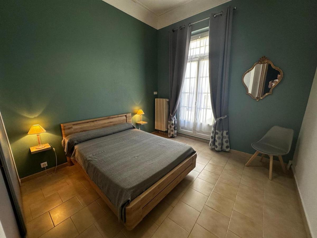 Appartement 4 A 8 Personnes, Spacieux De Standing Classe 4 Etoiles ニーム エクステリア 写真